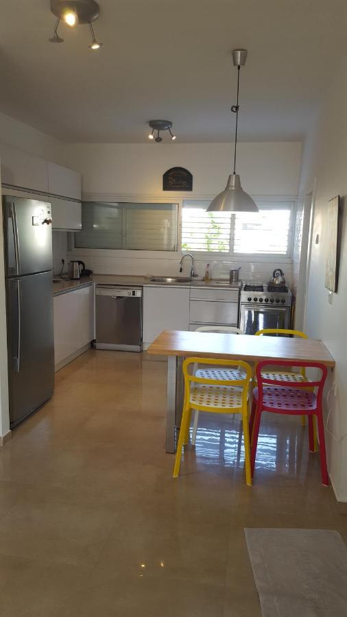 Room Near Sheba Medical Center, And Bar Ilan, And Tlv Airport Kirjat Ono Kültér fotó