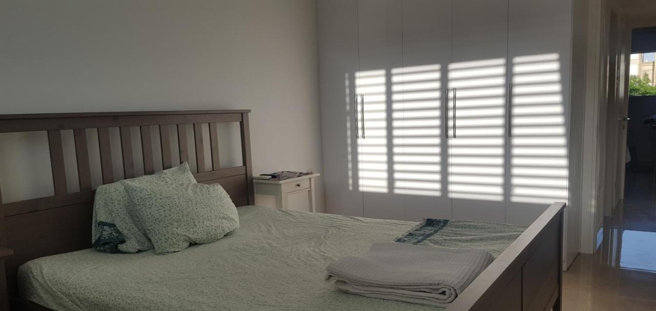Room Near Sheba Medical Center, And Bar Ilan, And Tlv Airport Kirjat Ono Kültér fotó